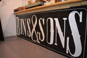 Laden Ein - Buns & Sons