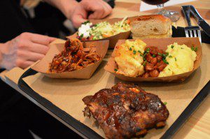 Laden Ein - Buns & Sons  